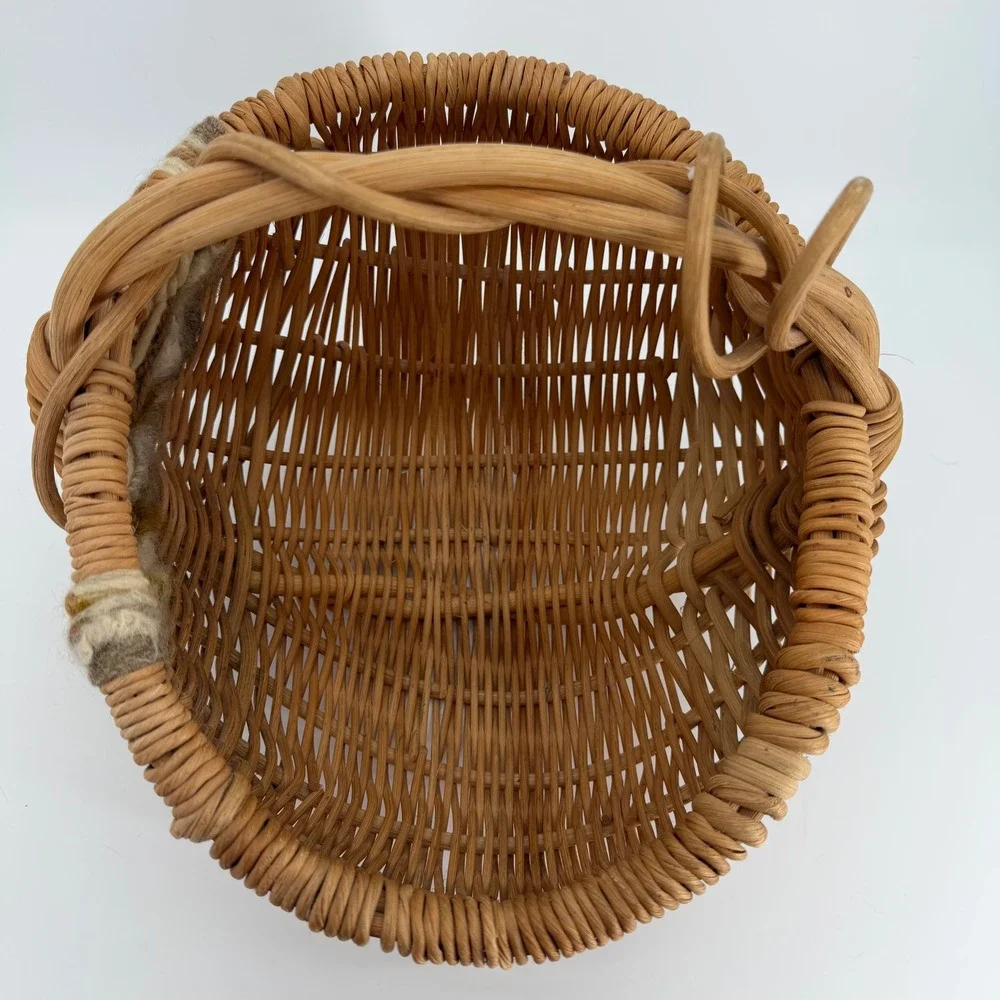Vintage Woven Rattan Wicker Basket Twisted Handle Beaded Tassel Cottage Boho